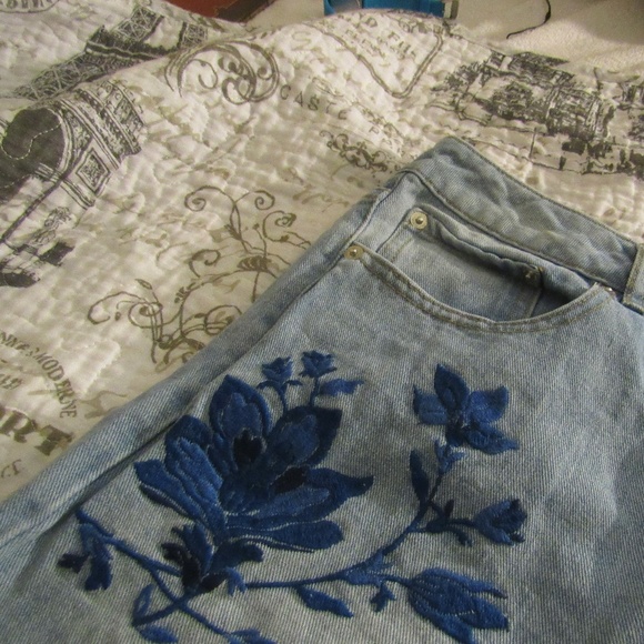 Forever 21 Denim - Forever 21 Light Blue Denim Jeans
